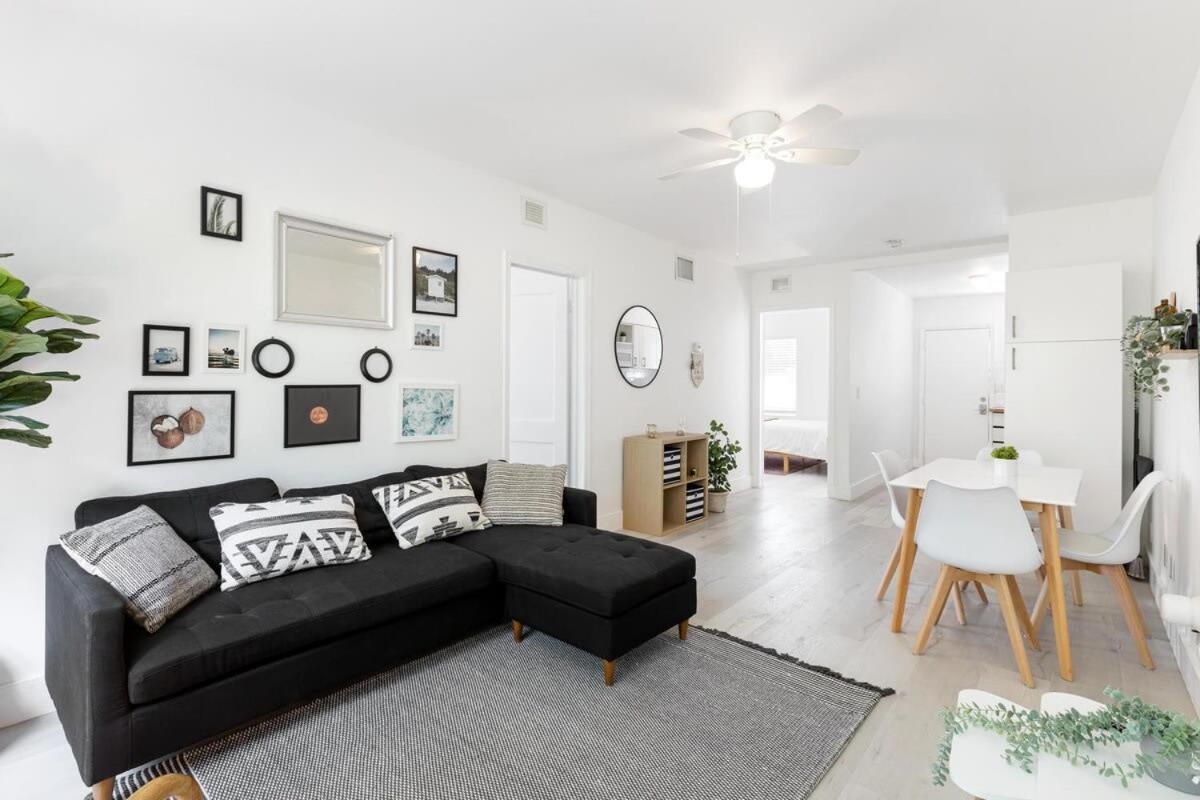 Charming 2 Bedroom Apartment In Victoria Park 포트 로더데일 외부 사진